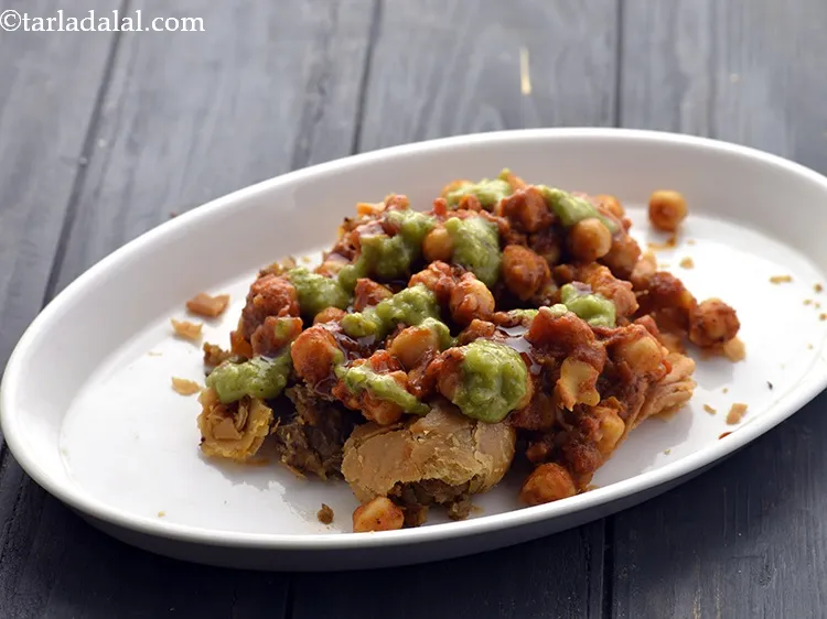 स्टेप 27 – १ १/२ टीस्पून हरी चटनी डालें।