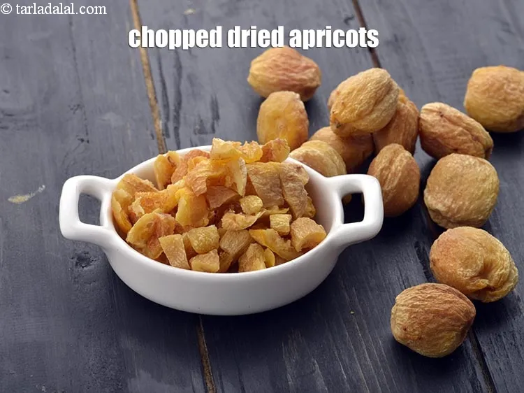 Step 3 – <meta charset="UTF-8" /> <ul> <li><meta charset="UTF-8" />Cut the apricot into half with a sharp knife. …