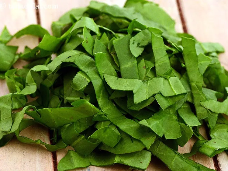 Step 10 – To make <strong>spinach and paneer dip recipe | Indian spinach dip | healthy palak paneer …