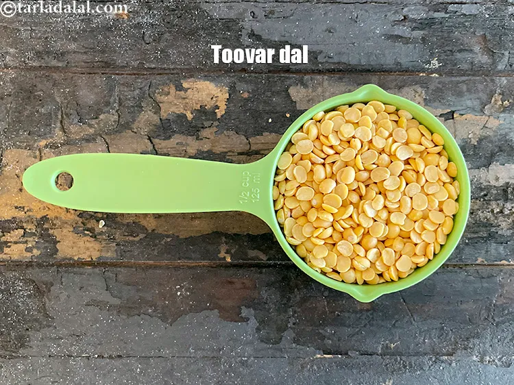 स्टेप 3 – तुवर दाल ऐसी दिखती है।