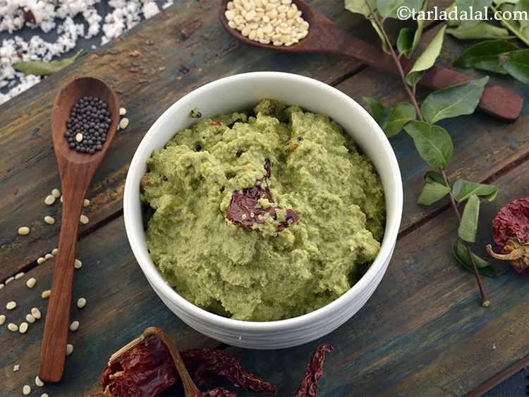 Step 16 – Refrigerate and use <strong>Coconut Chutney </strong>as required. It is best to consume it fresh.