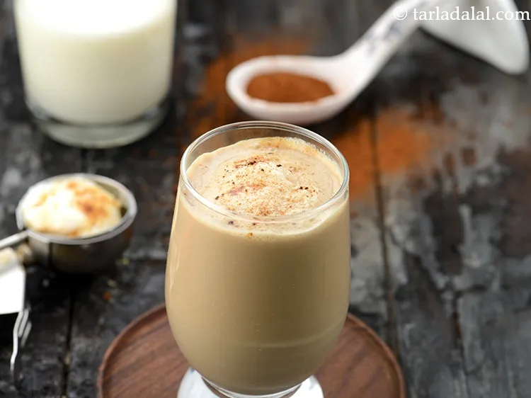 Step 20 – You can add a scoop of vanilla ice cream just before serivng the cold coffee.&nbsp;