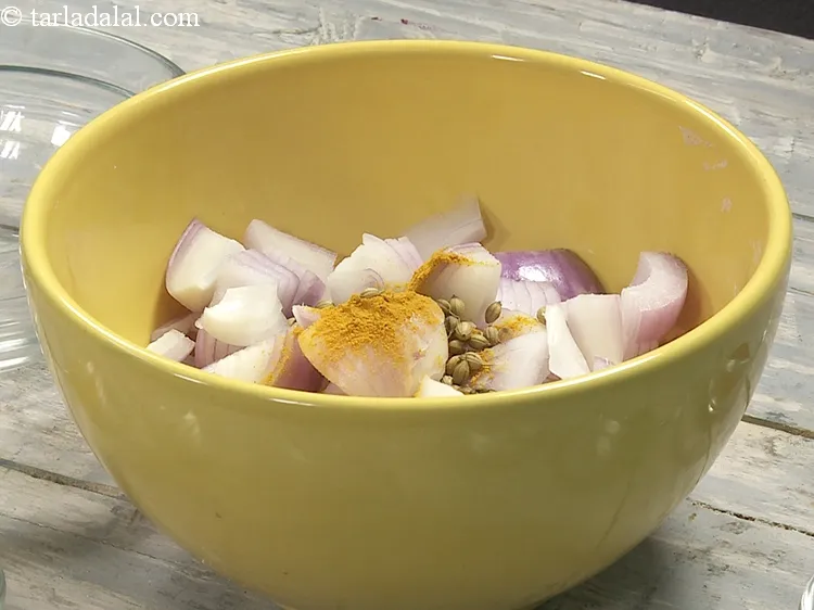 Step 15 – Add 1/2 tsp&nbsp;<a href="https://www.tarladalal.com/glossary-turmeric-powder-haldi-645i">turmeric powder (haldi)</a>.