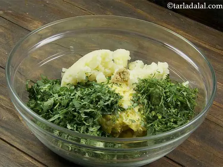 Step 5 – Add the ginger paste. This will give a nice earthy taste to the tikki.