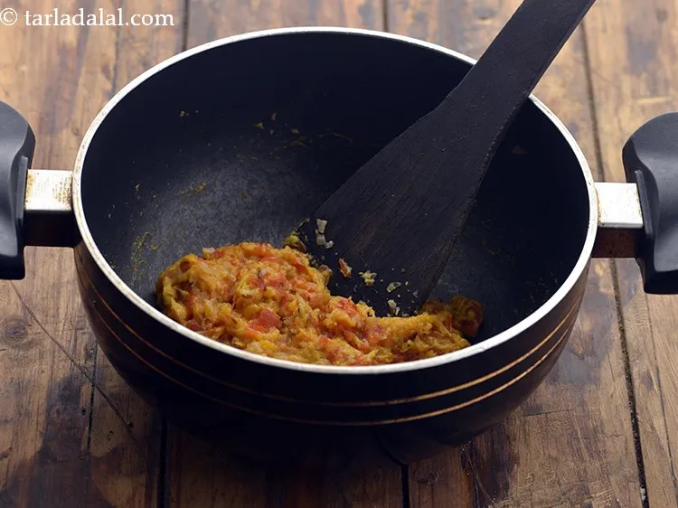 Step 19 – Mix all the ingredients very well using a flat ladle.&nbsp;Cook on a medium flame for …