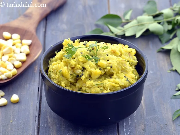 Step 31 – <strong>corn poha upma</strong> tends to thicken with time. So serving it immediately is very important.&nbsp;