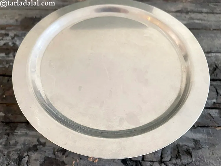 Step 7 – Cover with a lid and soak for 30 to 45 minutes.