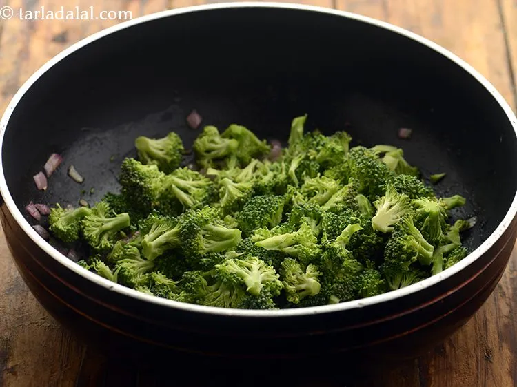 Step 5 – Add broccoli.&nbsp;