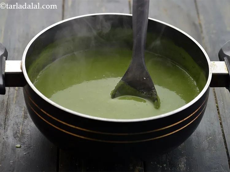Step 23 – Mix &nbsp;<strong>cream of spinach soup (cream of palak soup)&nbsp;</strong>well and cook on a medium flame …