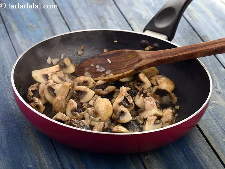 Step 9 – Saut&eacute; on a medium flame for 4 to 5 minutes.