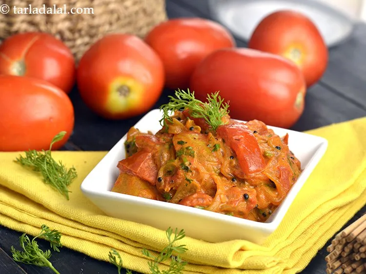 Step 23 – Serve <strong>creamy tomato onion sabzi</strong> hot.