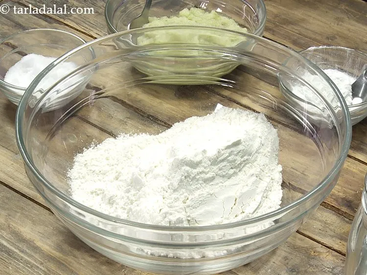 Step 11 – To prepare batter for <strong>crispy fried cauliflower,</strong> in a deep bowl take plain flour. It …