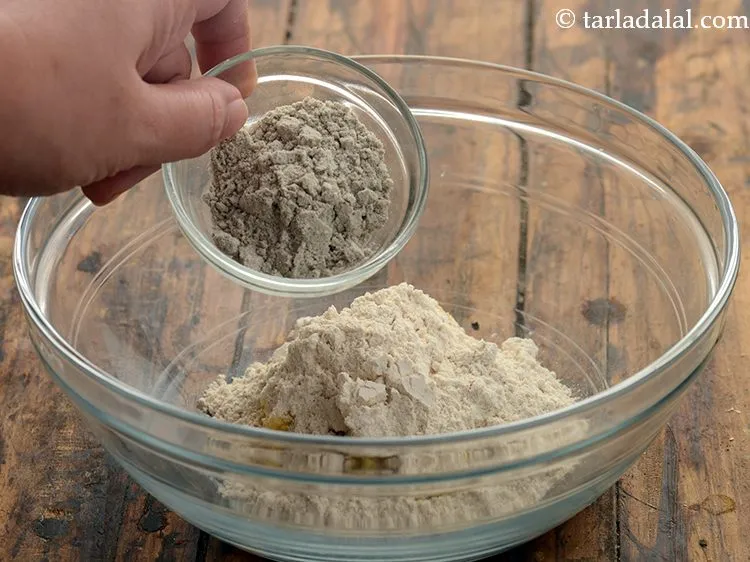 Step 8 – Add some bajra flour also.