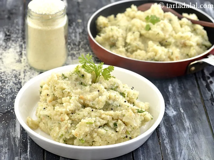 स्टेप 20 – <strong>दही उपमा</strong> को तुरंत परोसें।