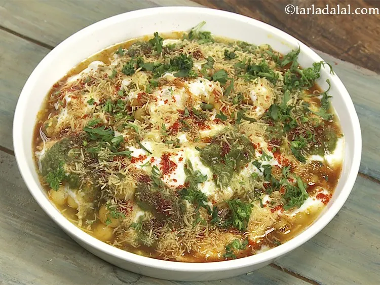 Step 35 – Lastly, sprinkle &frac12; tbsp of coriander evenly over it.