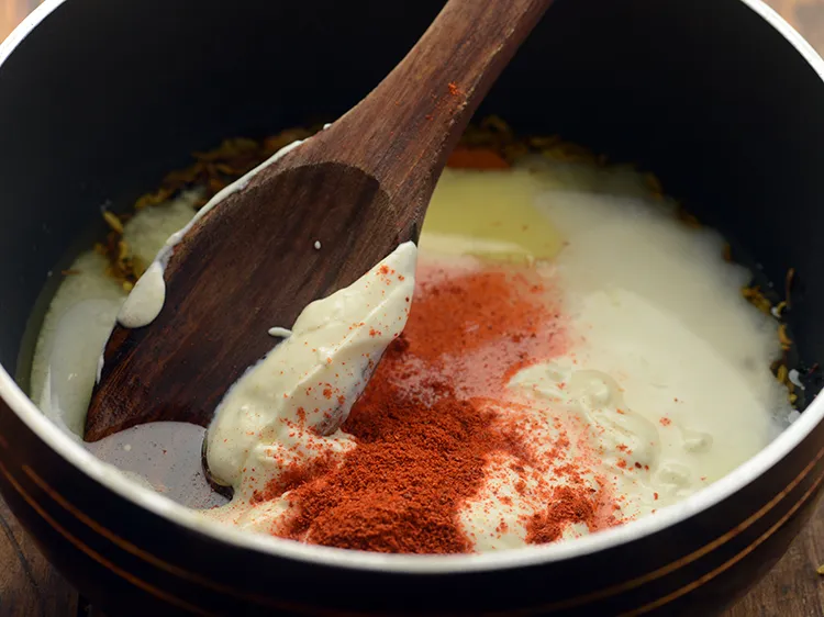 Step 19 – Add chilli powder.