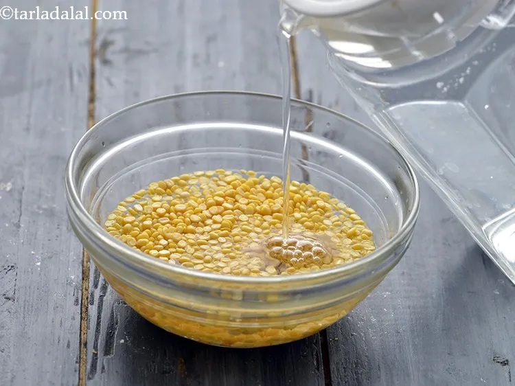 Step 9 – To make&nbsp;<strong>dal and vegetable mash recipe for babies | dal and vegetable puree for babies …