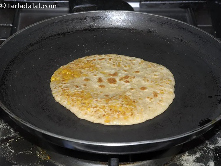 Step 27 – Repeat steps to make more 7&nbsp;<strong>dal parathas | yellow moong dal paratha | healthy dal …
