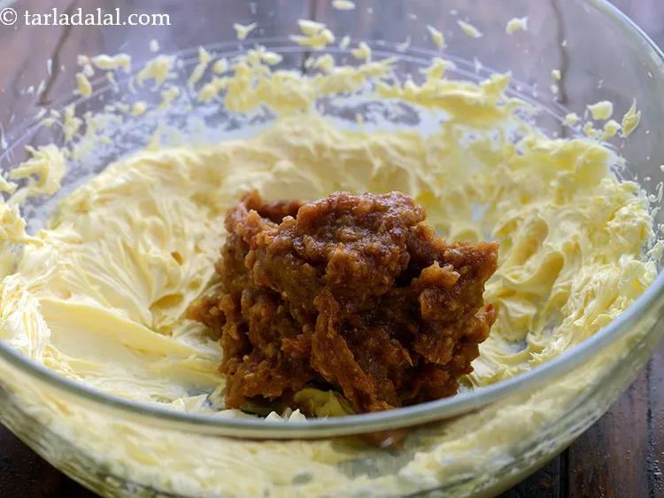 Step 19 – Add the dates puree.