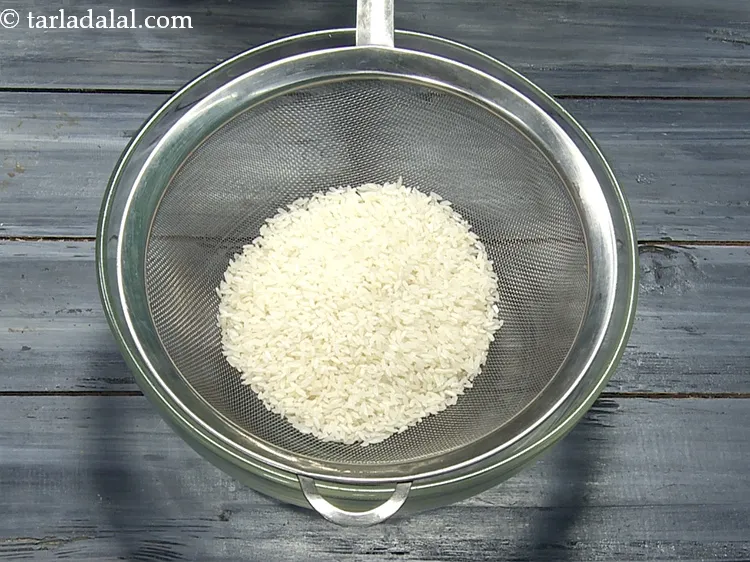 Step 3 – To make the batter of <strong>dill dosa recipe | shepu cha dosa | dill leaves …