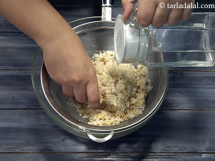 Step 6 – Wash thoroughly with water. Discard the water.&nbsp;