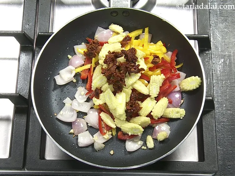 Step 6 – Add sun-dried tomatoes. Also, the sun-dried tomatoes have been soaked in enough hot water for …