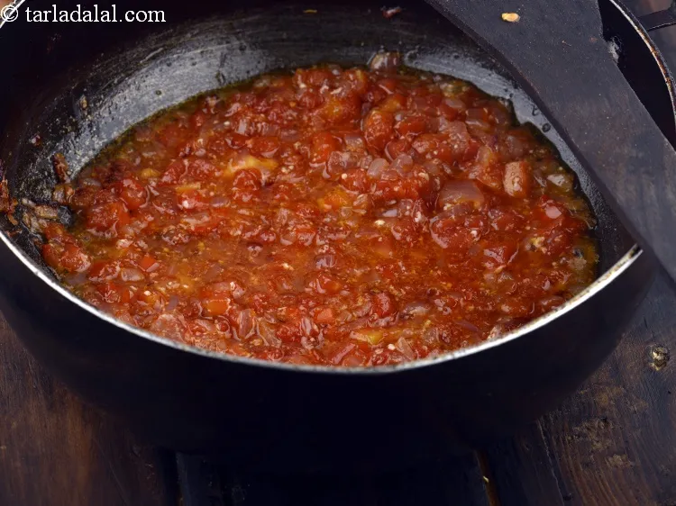 Step 17 – Mix well and cook on a slow flame for 1 minute, while stirring continuously.