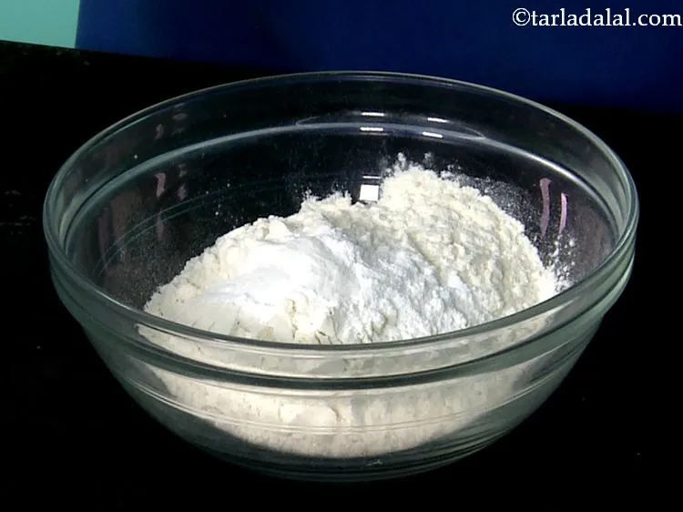 स्टेप 3 – फिर बेकिंग सोडा डालें। बेकिंग सोडा का उपयोग बेकिंग में …