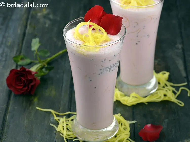 Step 26 – Serve<strong> falooda smoothie recipe | falooda milkshake | falooda and rose syrup drink | falooda …