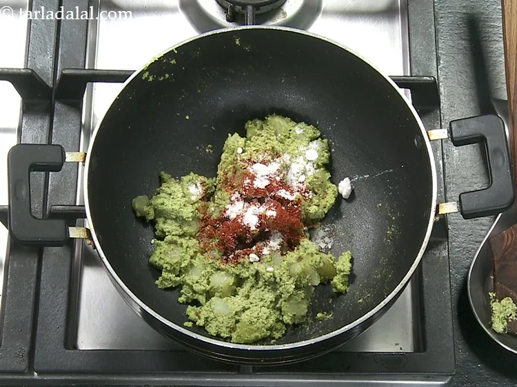 Step 35 – Add <a href="https://www.tarladalal.com/glossary-rock-salt-sendha-namak-1644i">rock salt (sendha namak)</a>&nbsp;to taste.