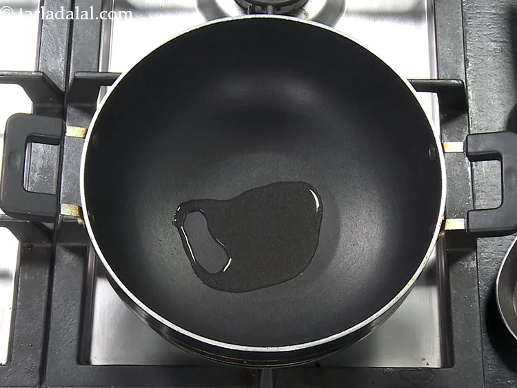 Step 27 – <strong>For the farali misal recipe | upvas misal Indian snack | Maharashtrian upvasachi farali misal …