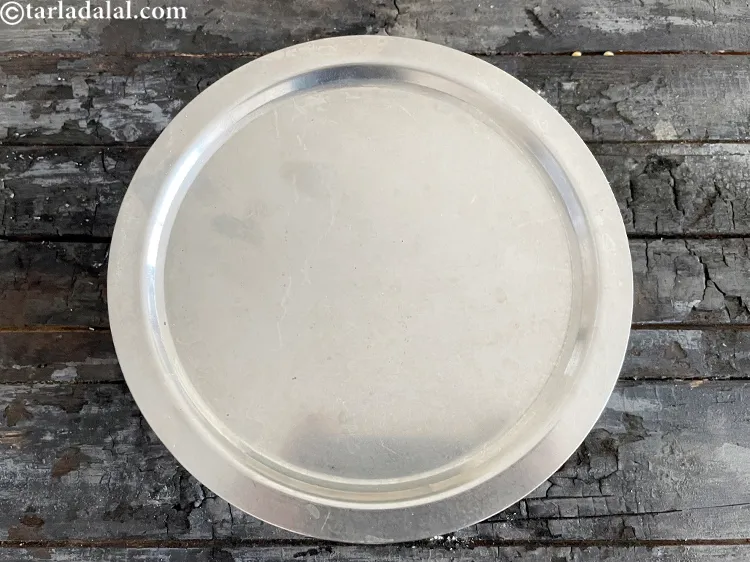 स्टेप 17 – ढककर ३० मिनट के लिए एक तरफ रख दें।