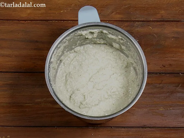 Step 8 – Blend till smooth and our fresh <strong>garlic coconut chutney</strong> is ready. Keep aside. The chutney …