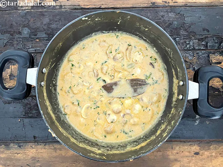 स्टेप 48 – <strong>फ्रेश मशरूम करी</strong> को | <strong>मशरूम मसाला करी | भारतीय …