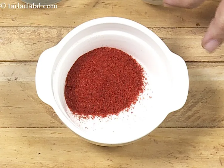 Step 20 – Add 1/2 tsp&nbsp;<a href="https://www.tarladalal.com/glossary-kashmiri-red-chilli-powder-kashmiri-mirch-powder-2684i">kashmiri red chilli powder</a>. This is for a nice colour.&nbsp;