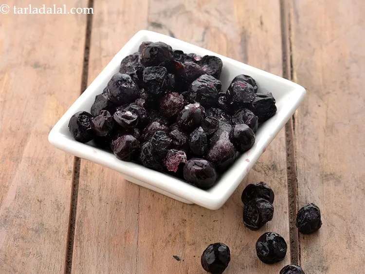 Step 43 – You can add 1/2&nbsp;cup or 1 cup&nbsp;frozen blueberries just before serving. I do this often …