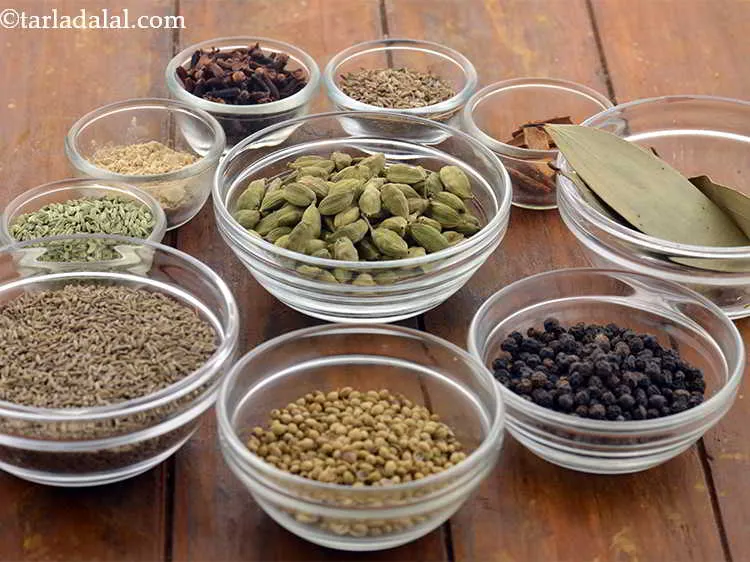 स्टेप 1 – <strong>होममेड पंजाबी गरम मसाला</strong> बनाने के लिए&nbsp; | <strong>होममेड पंजाबी …