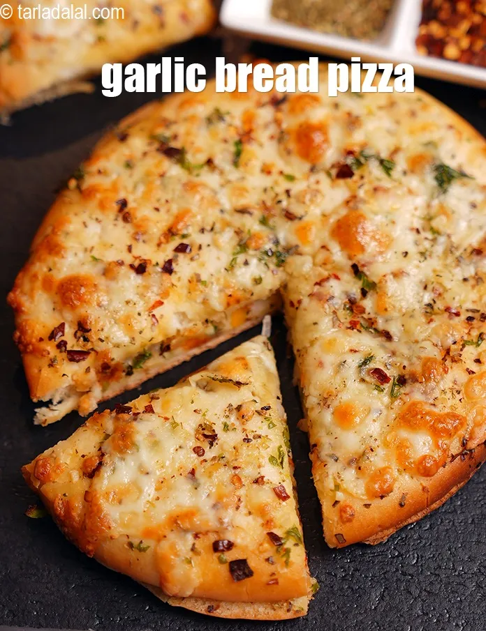 Step 26 – Serve <strong>vegetable garlic bread</strong> immediately.&nbsp;