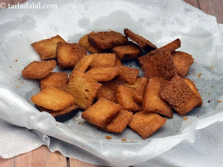 Step 7 – Drain on an absorbent paper. Keep aside.