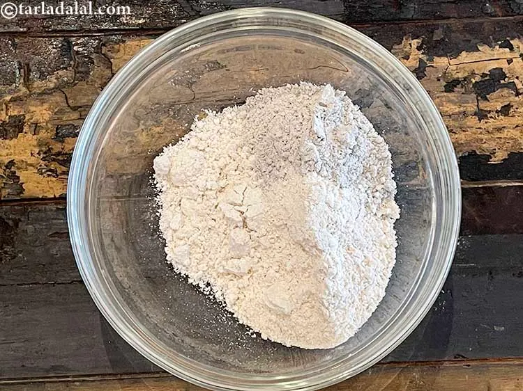 Step 7 – Add&nbsp;<meta charset="UTF-8" />1/4 cup&nbsp;<a href="glossary-whole-wheat-flour-gehun-ka-atta-gehun-ka-aata-429i">whole wheat flour (gehun ka atta)</a>&nbsp;&nbsp;Whole wheat flour&nbsp;is excellent for&nbsp;<a href="https://www.tarladalal.com/recipes-for-Diabetic-Recipes-370">diabetics</a>&nbsp;as …