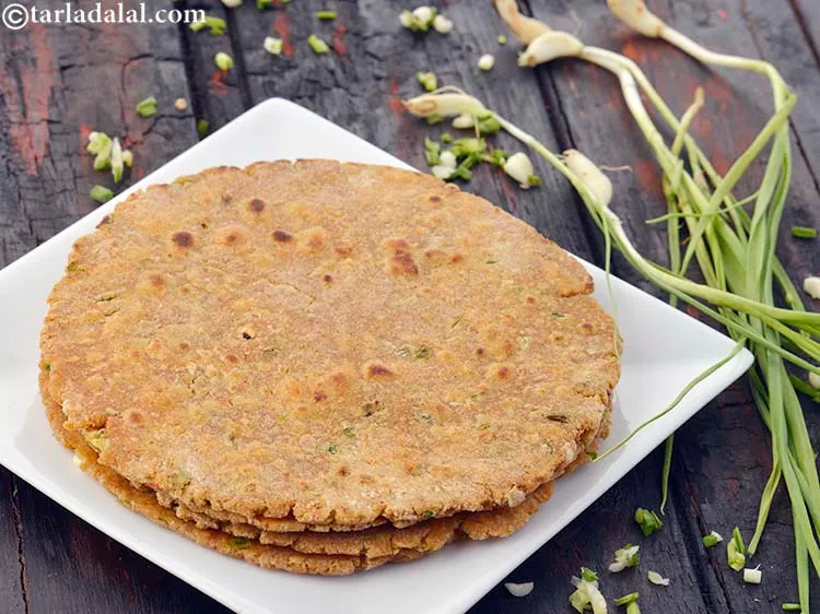 Step 21 – Serve <strong>&nbsp;garlic roti | healthy lehsun roti | lehsun roti for weight loss | garlic …