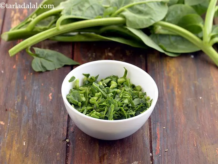 Step 9 – Wash and roughly chop the Poi saag.