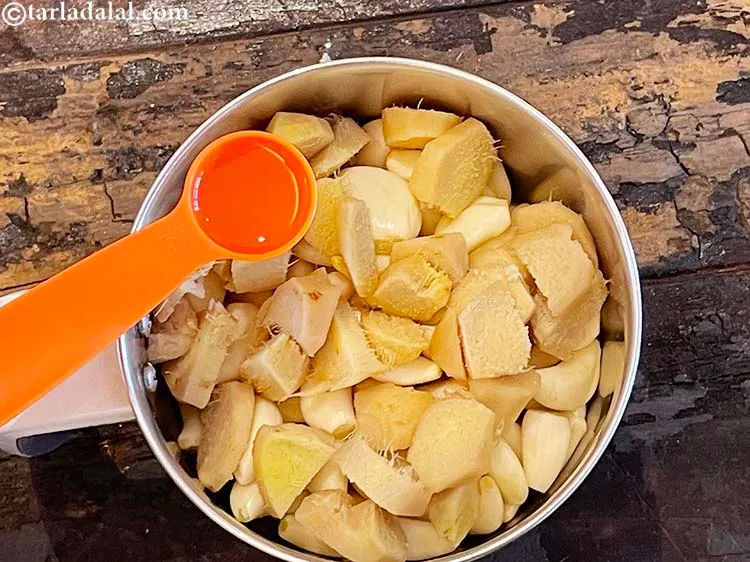 Step 4 – Add 1 teaspoon oil (optional). If you wish you can increase the quantoty of oil …