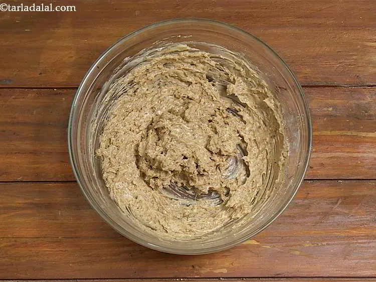 Step 5 – Mix this well using a whisk till add the spices and powders are mixed thoroughly.