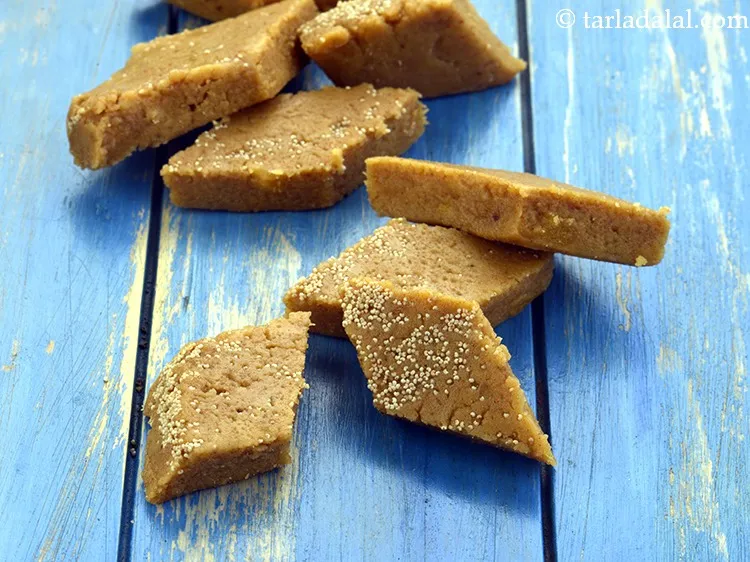 Step 13 – Cool <strong>quick golpapdi in a microwave</strong> completely and store in an air-tight container.