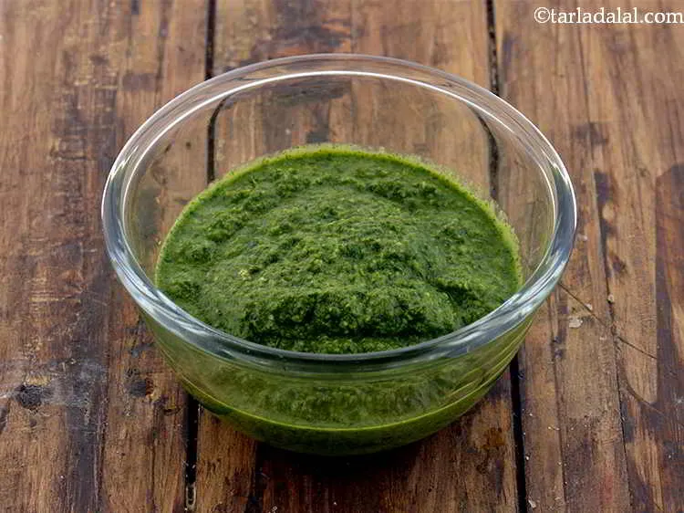 Step 16 – Remove&nbsp;<strong>green chutney for dhokla | hari chutney for&nbsp;Indian snacks&nbsp;| green chutney for sandwiches |</strong>&nbsp;a bowl …