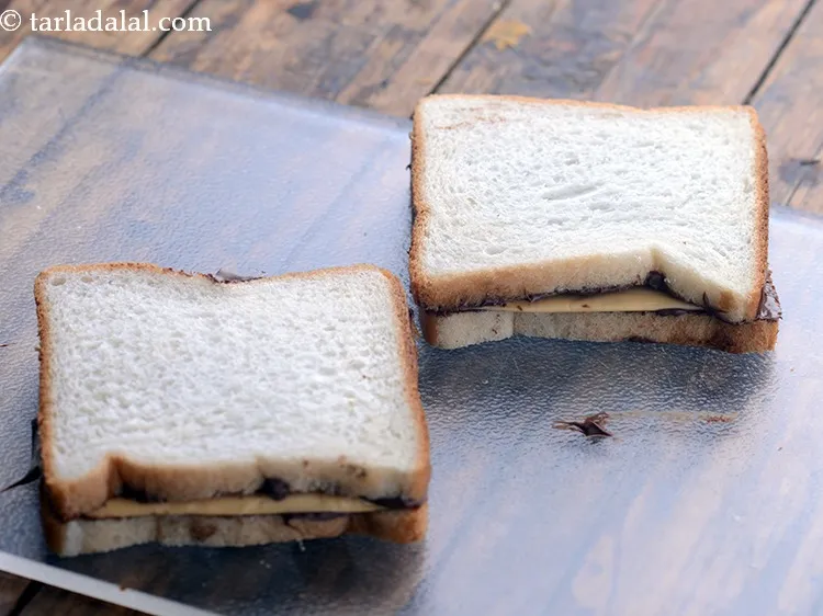 Step 5 – Sandwich them using the remaining 2 bread slices with the nutella spread side facing downwards. …