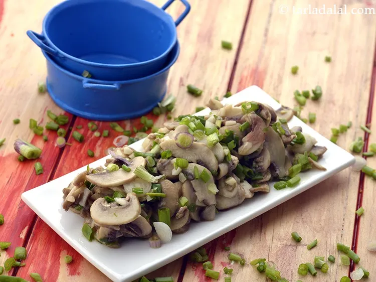 Step 15 – Serve <strong>hakka mushrooms recipe | veg stir Fried mushrooms | hakka mushrooms diabetic starter | …