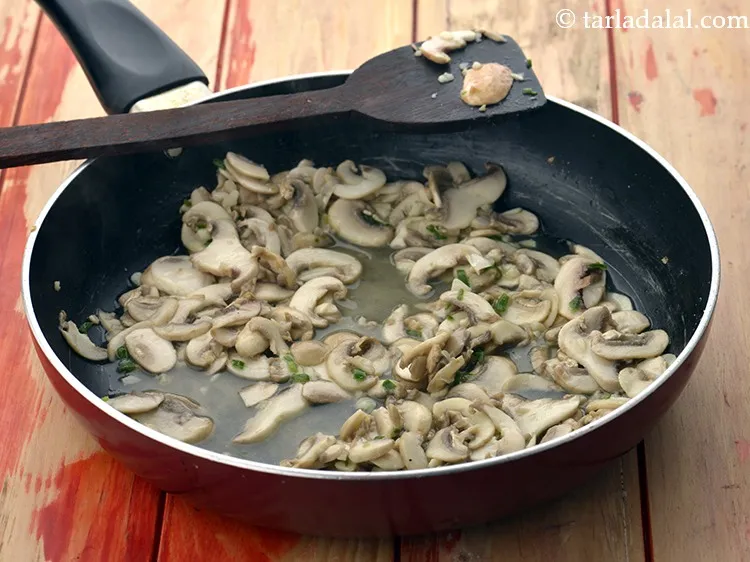 Step 11 – Saut&eacute; on a medium flame for 2 minutes.