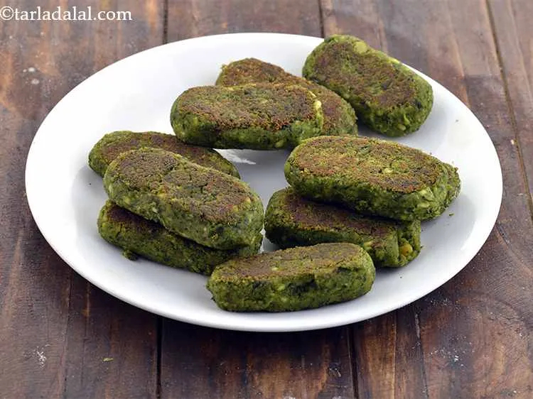 Step 20 – Place the tikkis on a clean, dry plate and cover and keep aside.